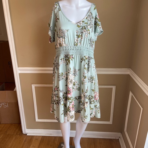 No Boundaries Floral Midi Dress Collection - Picture 6 of 6